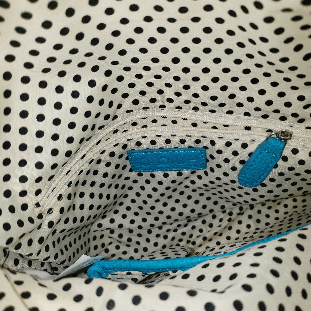 B Blue Clutch - Picture 10 of 12